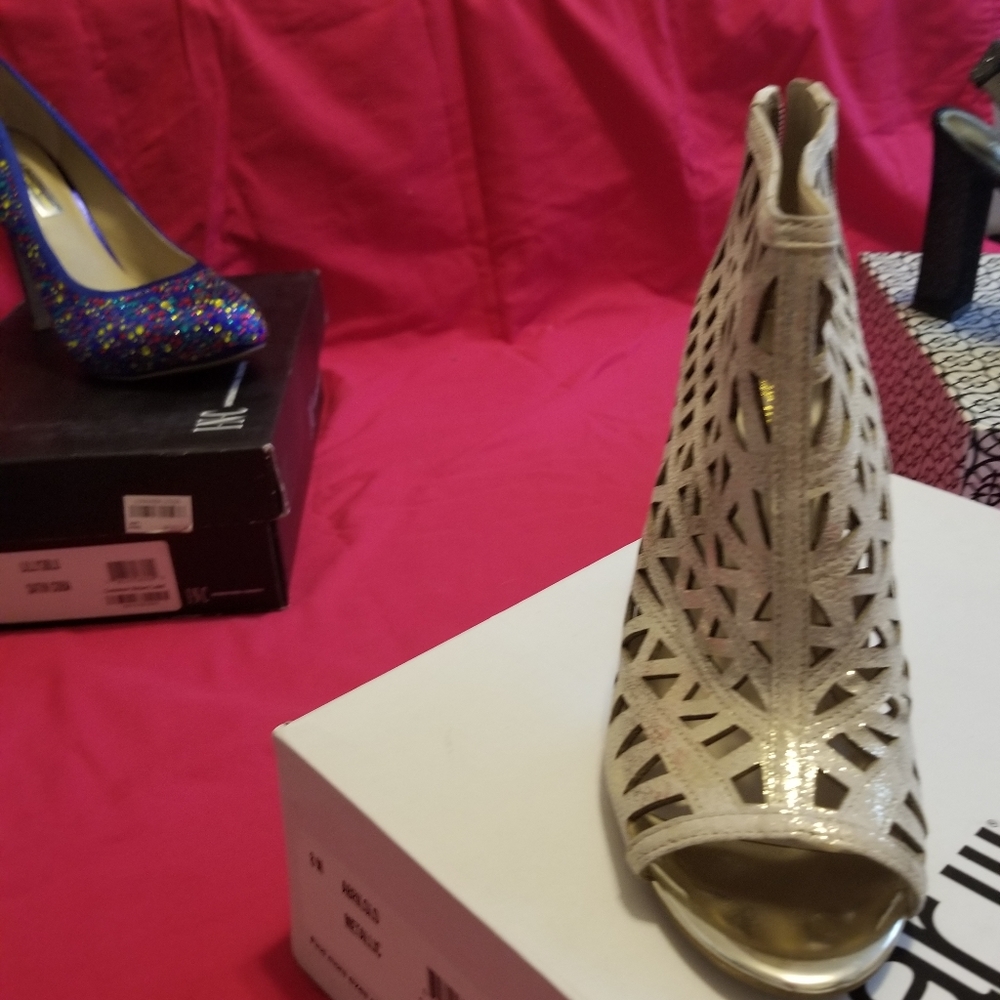 Bar III Metallic Zip Bootie,  size 8M